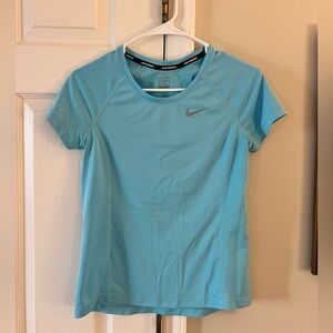 Nike Women's Light Blue Dri-fit Short Sleeve Tee